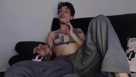 dazzayy online show from October 2025 10:31:01 PM