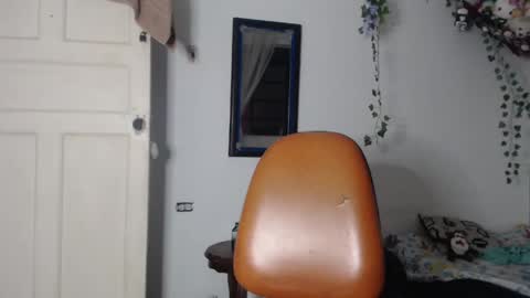 dazzayy online show from May 2026 01:21:01 AM