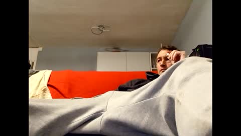 Snapshot of dazzill chatting on February 2025 10:54:01 PM Dazzill online show from February 2025 10:54:01 PM