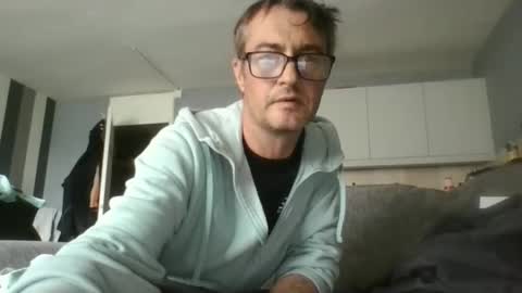 Snapshot of dazzill chatting on September 2025 03:39:02 PM Dazzill online show from September 2025 03:39:02 PM