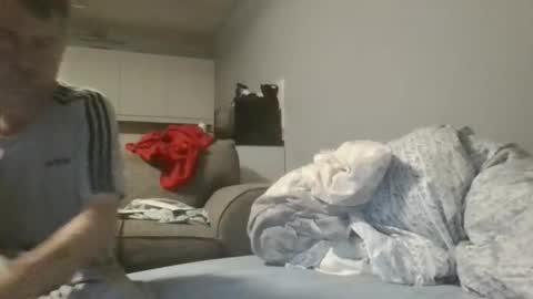 Snapshot of dazzill chatting on November 2025 12:21:02 AM Dazzill online show from November 2025 12:21:02 AM