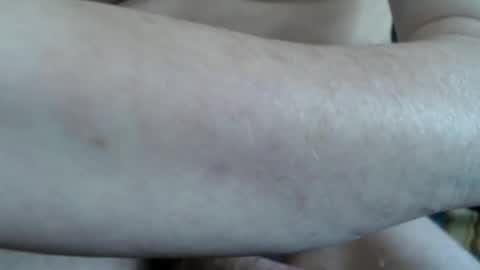 Snapshot of dazzle68 chatting on February 2025 11:02:01 PM Dazzle68 online show from February 2025 11:02:01 PM