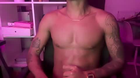 Snapshot of db15827 chatting on January 2025 11:22:02 PM Jordy online show from January 2025 11:22:02 PM