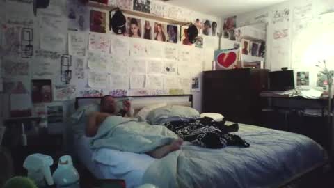 Snapshot of dbeamon92 chatting on February 2026 12:23:01 PM dbeamon92 online show from February 2026 12:23:01 PM