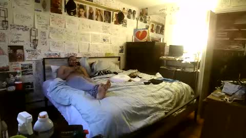 Snapshot of dbeamon92 chatting on February 2026 01:40:01 PM dbeamon92 online show from February 2026 01:40:01 PM