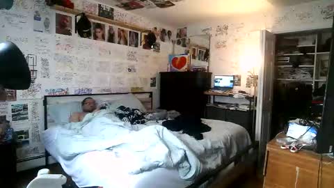 Snapshot of dbeamon92 chatting on February 2026 01:01:02 PM dbeamon92 online show from February 2026 01:01:02 PM