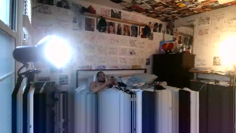 dbeamon92 online show from March 2026 06:58:01 PM