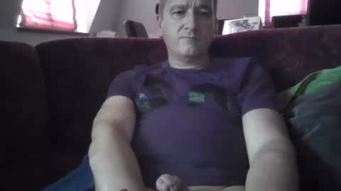Play with me while I watch you german handsome squirtlover love small girls small tits big clit cut c2c shaved online show from May 2026 03:40:02 PM