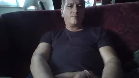 Play with me while I watch you german handsome squirtlover love small girls small tits big clit cut c2c shaved online show from May 2026 01:18:01 PM