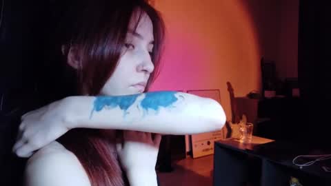 Snapshot of dead_girll chatting on June 2026 03:00:01 AM freak online show from June 2026 03:00:01 AM