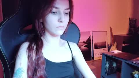 Snapshot of dead_girll chatting on July 2026 01:11:01 AM freak online show from July 2026 01:11:01 AM