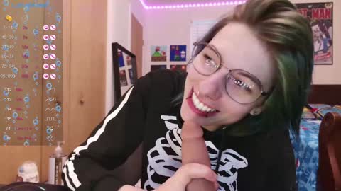 Rat online show from January 2025 08:07:01 PM