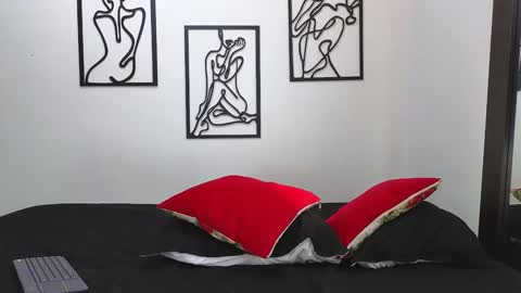 Andres online show from January 2025 05:54:02 PM