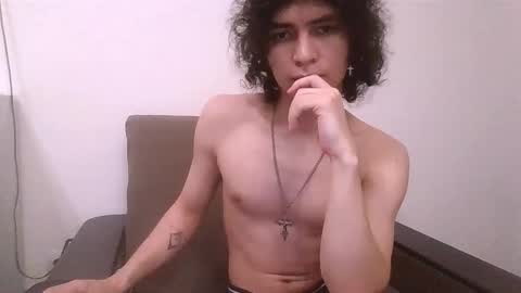 Snapshot of dean_raven chatting on November 2025 12:32:01 AM dean_raven online show from November 2025 12:32:01 AM