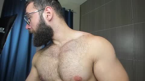 Snapshot of deanlek chatting on January 2025 08:26:02 PM Dean online show from January 2025 08:26:02 PM