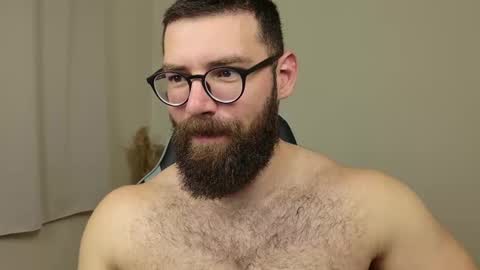 Snapshot of deanlek chatting on November 2025 10:01:02 PM Dean online show from November 2025 10:01:02 PM