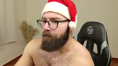 Snapshot of deanlek chatting on December 2025 09:32:02 PM Dean online show from December 2025 09:32:02 PM