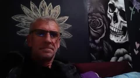 deanofflove2210 online show from July 2026 05:26:02 AM