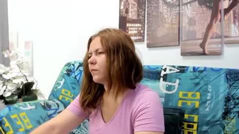 Holly online show from June 2026 01:06:01 AM