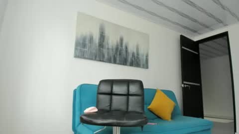dear_lola online show from July 2026 07:31:01 PM
