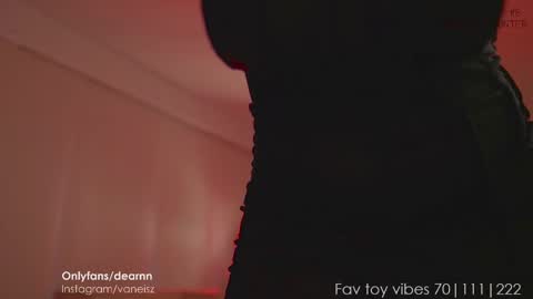 Snapshot of dearnina chatting on February 2025 11:14:02 AM NINA 30OFF online show from February 2025 11:14:02 AM