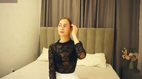 Snapshot of debbibelgard chatting on September 2025 07:03:02 PM Belga online show from September 2025 07:03:02 PM