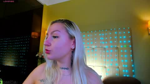 Snapshot of debbie_taylor chatting on April 2026 06:37:01 PM Debbie Mon Tue Fri Sun Sat GMT 3 1000am - 0400pm online show from April 2026 06:37:01 PM