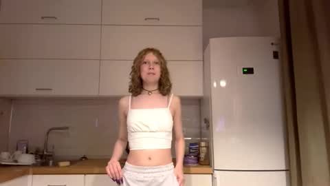 Snapshot of deboramcdonnall chatting on December 2025 02:43:02 PM Hello My name is Sarah im new model here and little but shy. online show from December 2025 02:43:02 PM