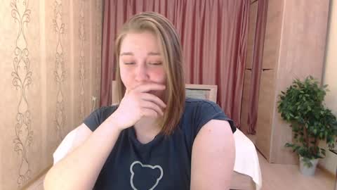 Snapshot of debramust chatting on December 2024 01:36:02 AM debramust online show from December 2024 01:36:02 AM