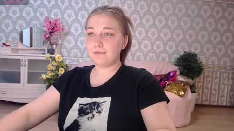 Snapshot of debramust chatting on December 2024 07:11:02 PM debramust online show from December 2024 07:11:02 PM