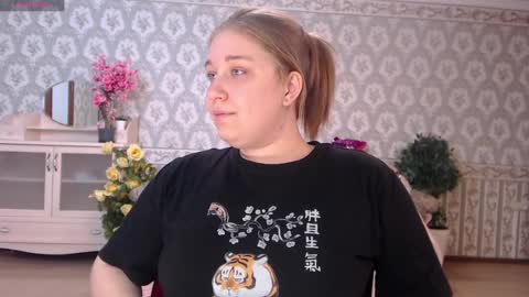 Snapshot of debramust chatting on January 2025 10:33:02 PM debramust online show from January 2025 10:33:02 PM