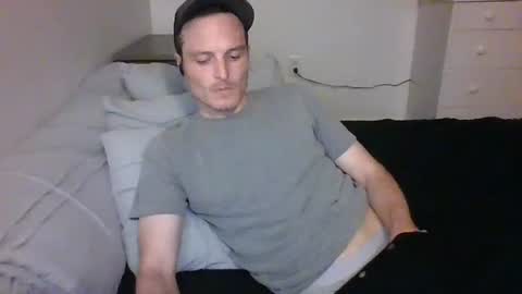 Dee4dayz online show from October 2025 02:04:02 AM