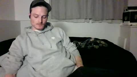 Dee4dayz online show from May 2026 05:12:01 AM
