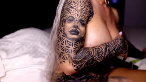   Tikhomirov old usersname    Instagram- tikhomirovandreea17 Twitter DeeaOfficial17  online show from December 2024 08:24:01 AM