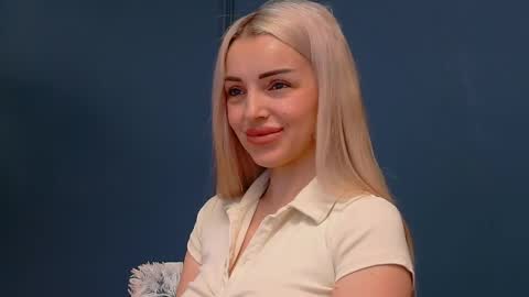 DeeaVIP online show from April 2026 06:16:01 AM