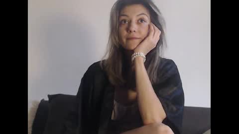 Deelightfull online show from January 2025 11:56:02 AM