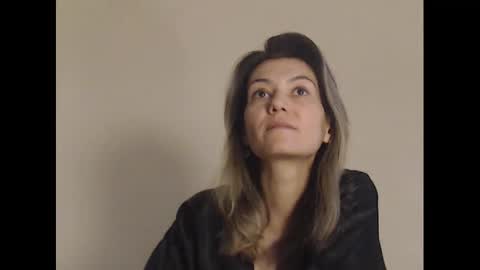 Deelightfull online show from February 2025 02:44:01 PM