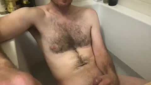 Snapshot of deelv69 chatting on February 2026 01:44:02 AM Deelv69 online show from February 2026 01:44:02 AM