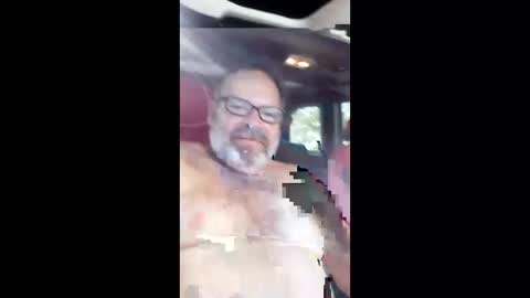 Snapshot of deepdiveme chatting on December 2025 06:27:01 PM deepdiveme online show from December 2025 06:27:01 PM