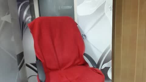 Snapshot of deepintoyourmind chatting on February 2026 03:14:02 AM hi guys i m a cute milf i m here for good time and nice people pls be respectfool and enjoy me online show from February 2026 03:14:02 AM