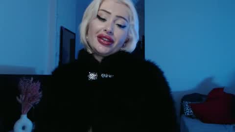 Snapshot of deewhitee chatting on January 2026 01:55:02 AM Jenna online show from January 2026 01:55:02 AM