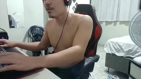 Snapshot of deficientbi10cm chatting on November 2025 02:23:02 AM Deficient Bi 10cm online show from November 2025 02:23:02 AM