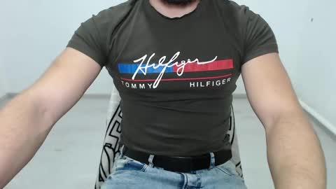 Snapshot of defuego_ chatting on December 2024 12:42:01 PM defuego online show from December 2024 12:42:01 PM