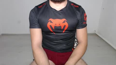 Snapshot of defuego_ chatting on January 2025 11:31:01 AM defuego online show from January 2025 11:31:01 AM