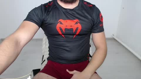 Snapshot of defuego_ chatting on January 2025 07:16:02 AM defuego online show from January 2025 07:16:02 AM