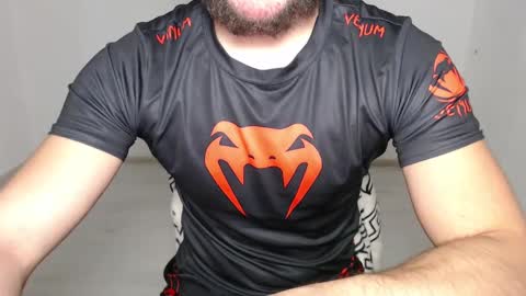 Snapshot of defuego_ chatting on January 2025 01:41:02 PM defuego online show from January 2025 01:41:02 PM