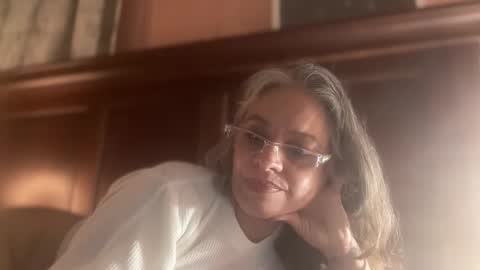 Tori online show from January 2026 01:09:02 AM