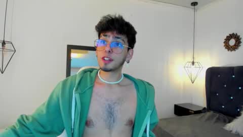 Snapshot of deimondx chatting on October 2025 01:56:01 PM deimondx online show from October 2025 01:56:01 PM