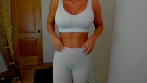 Snapshot of deisy_madrid chatting on January 2025 05:59:02 PM deisymadrid online show from January 2025 05:59:02 PM