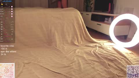 Snapshot of delanona chatting on February 2025 10:07:02 PM Dia online show from February 2025 10:07:02 PM